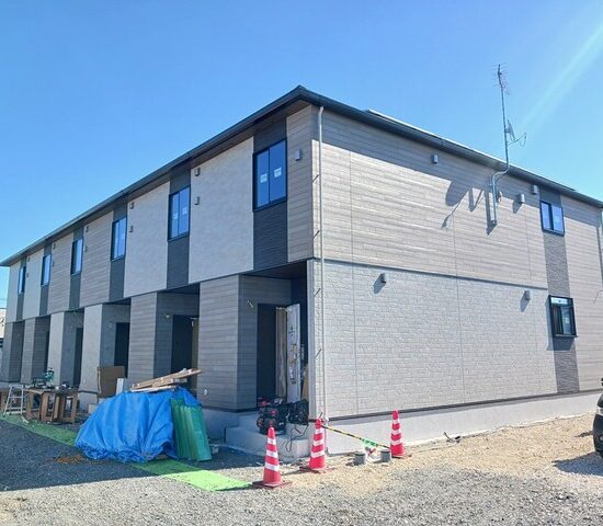 アルモ ドゥーエ 201号室