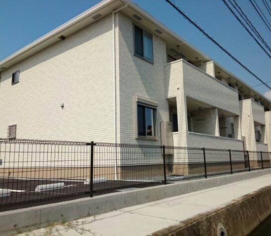 プレザントＣ 203号室