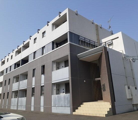 アーレア アレス 301号室