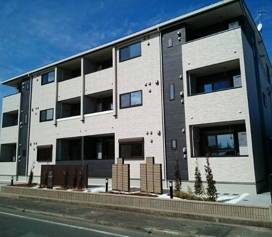 エクスペアテ Ｄ 202号室