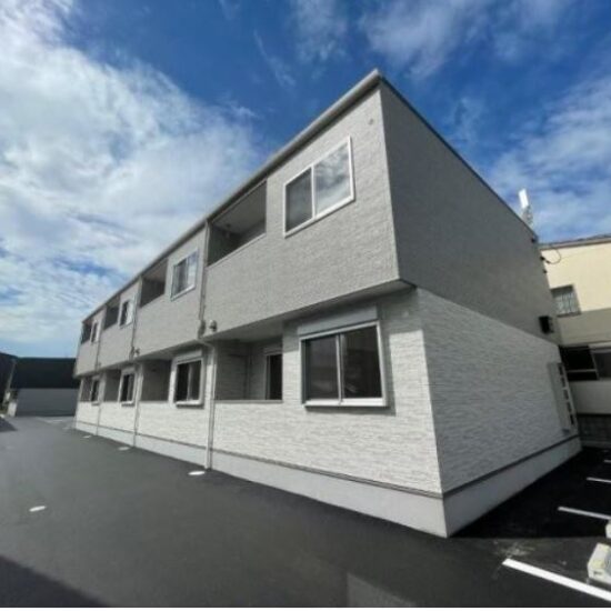 アルファ・今保 103