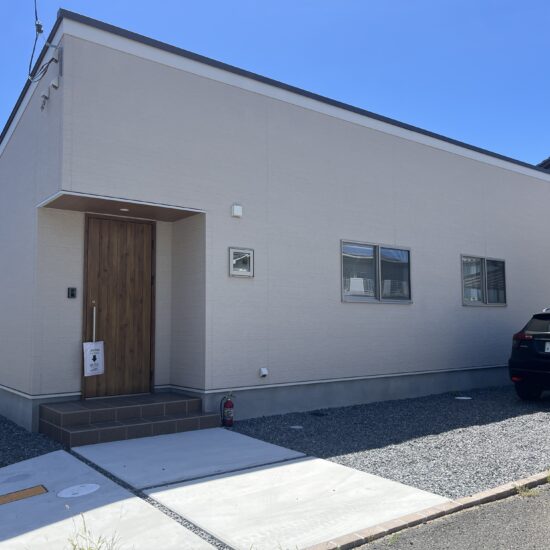 岡山市南区箕島平屋一戸建て