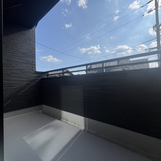 バルコニー バルコニー