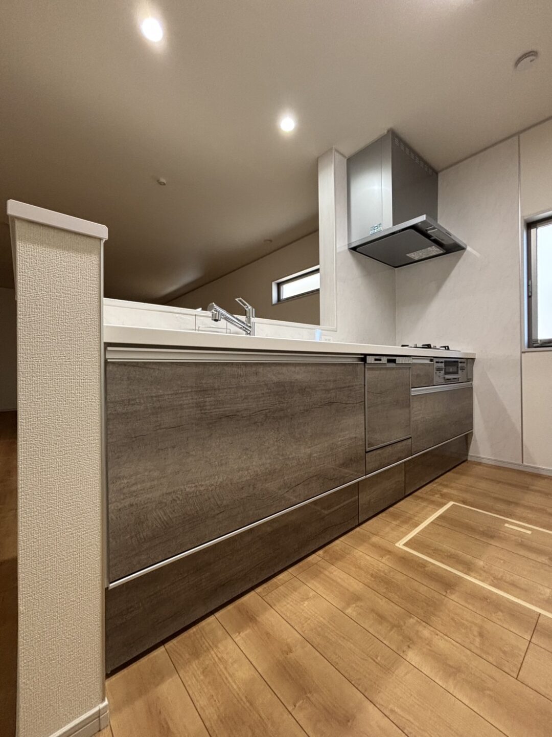 (キッチン)  (キッチン)