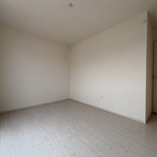 (子供部屋) (子供部屋)