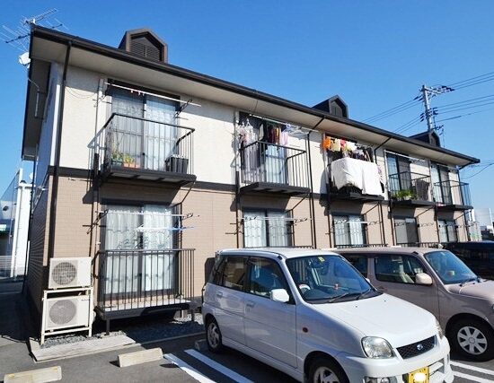 リヴ中須加  203